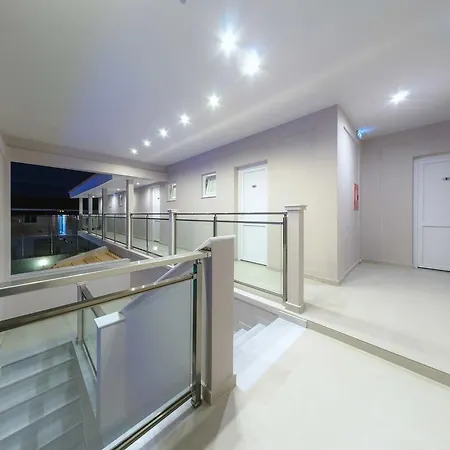 Vice Hotell 3*